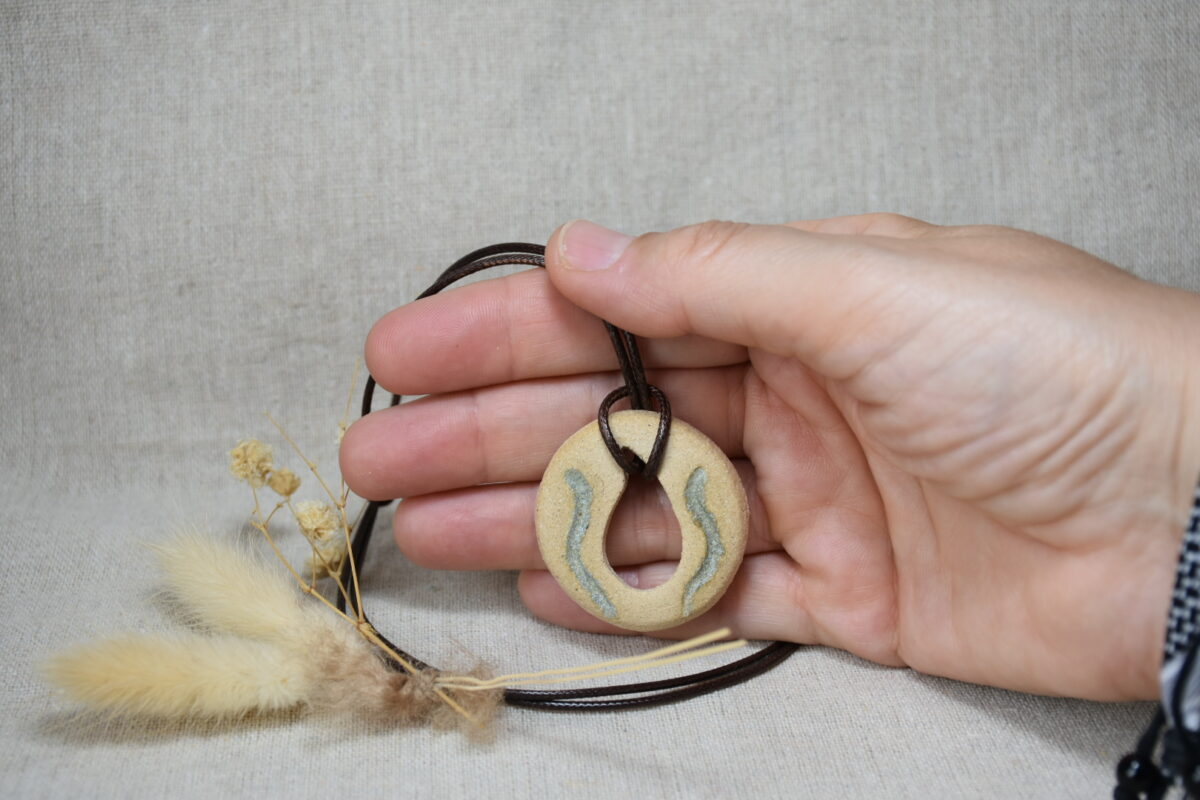 Ceramic Teardrop Loop Pendant Ceramic Teardrop Loop Pendant