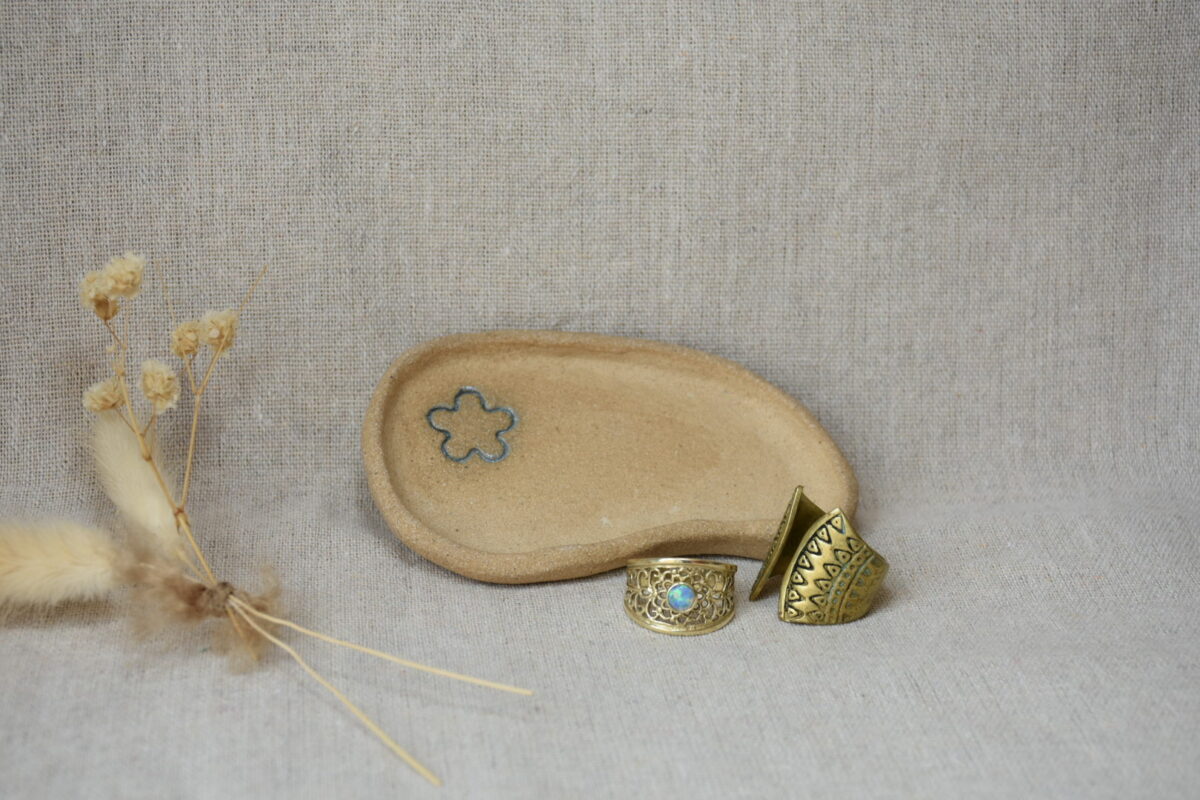 Handmade Stoneware Catchall | Small Rustic Jewelry Dish with Blue Flower Handmade Stoneware Catchall | Small Rustic Jewelry Dish with Blue Flower